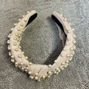Lele Sadoughi Pearled Light Pink headband.